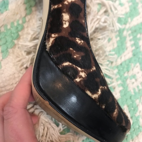 MICHAEL Michael Kors Calf Hair Leopard Peep Toes - Picture 6 of 7